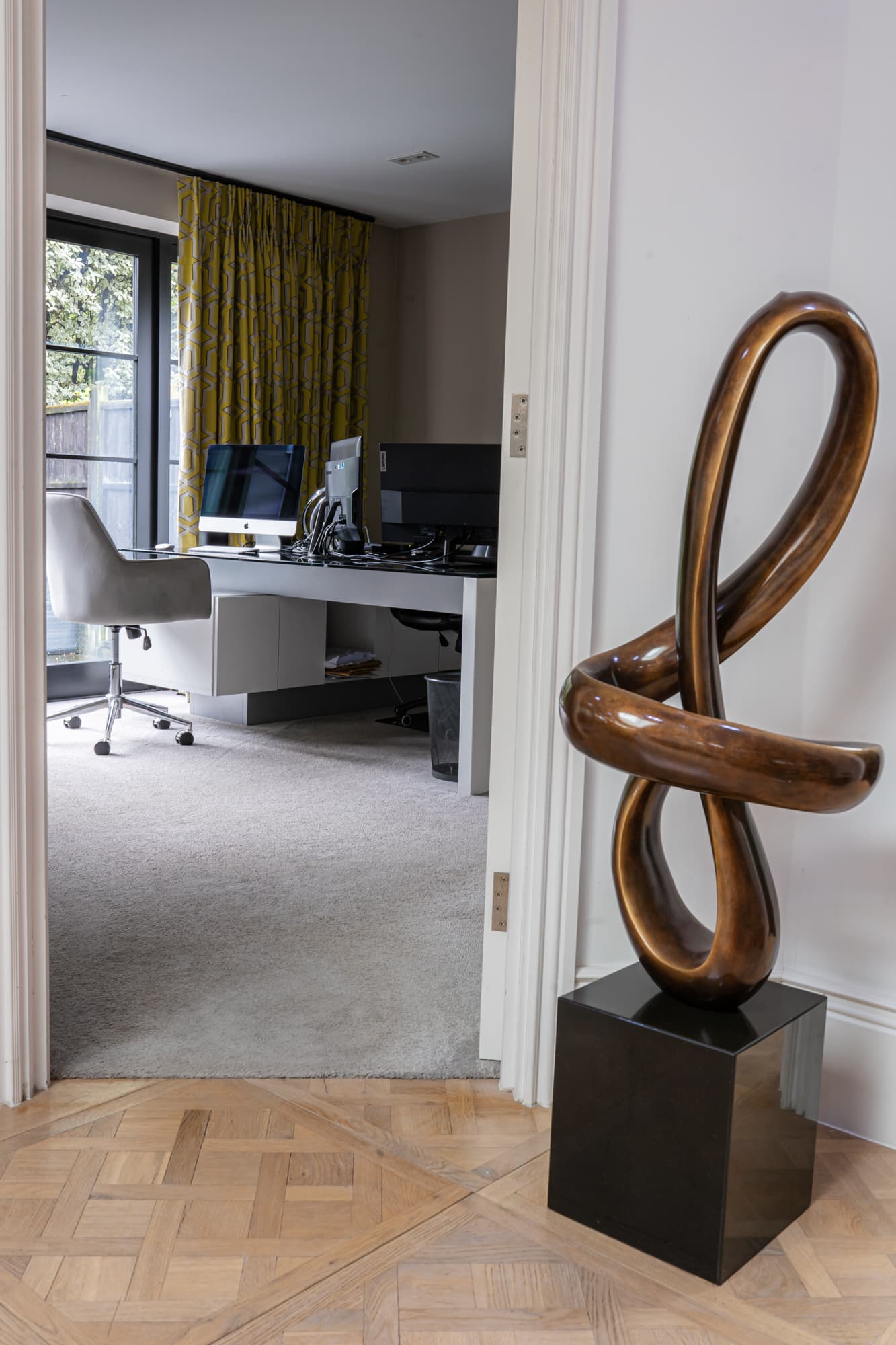 Project 2: Surrey — interior design photo 9