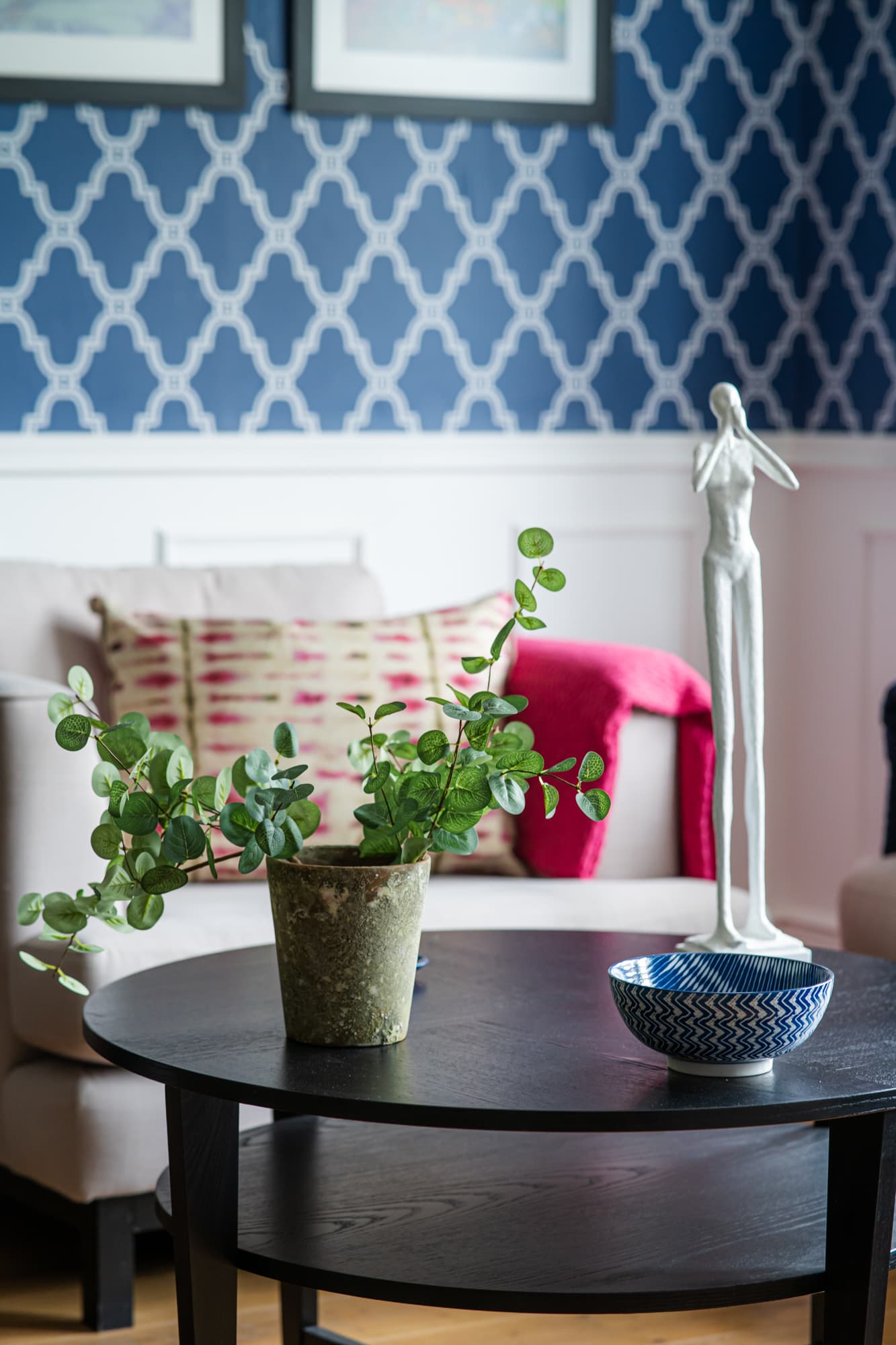 Project 2: Surrey — interior design photo 16